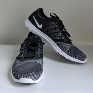 Nike Women's Flex Adapt Cross-Trainer running shoe